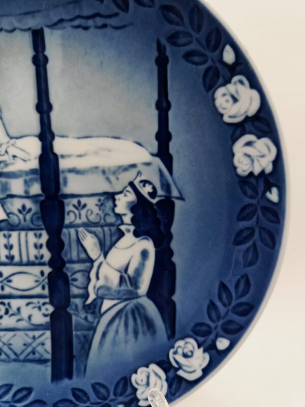 Piatto Royal Copenhagen Vintage Fiabe Andersen - immagine 3