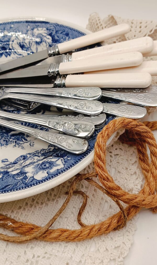 Collezione Posate Sheffield Vintage-Pezzi Unici da Tavola - immagine 4