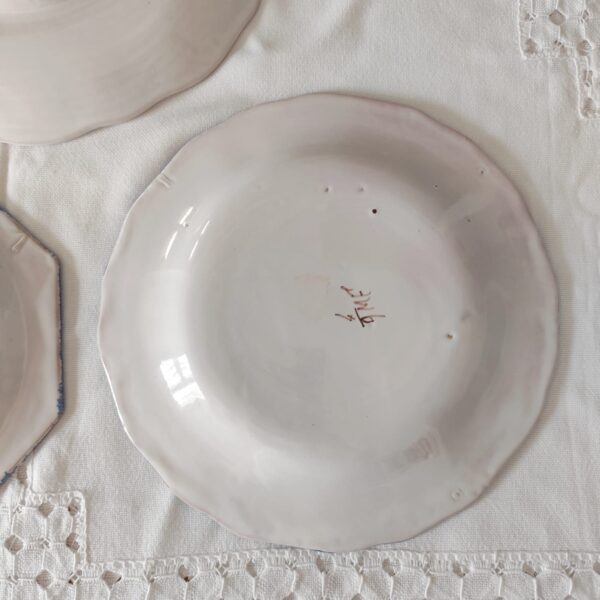 Set Piatti Antichi Moustiers-Maiolica Francese da Collezione - immagine 11