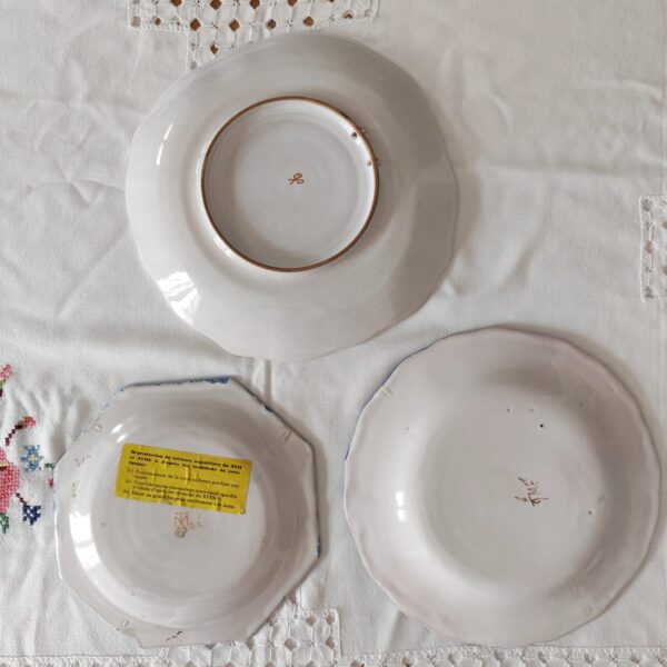 Set Piatti Antichi Moustiers-Maiolica Francese da Collezione - immagine 9