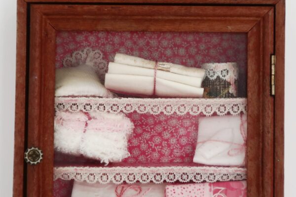 Vetrinetta Decorativa Vintage in Miniatura-Eleganza Shabby - immagine 6